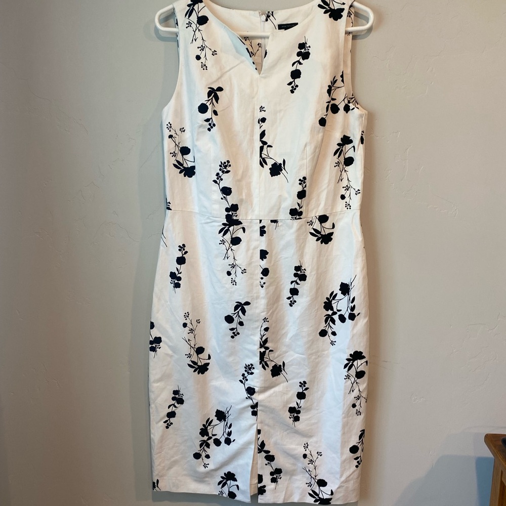 Ann Taylor White and Black Floral Midi Dress